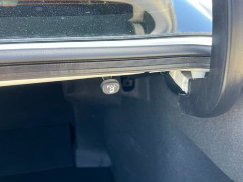 Used 2020 Toyota Camry LE w/ Carpet Mat Package FWD image 29