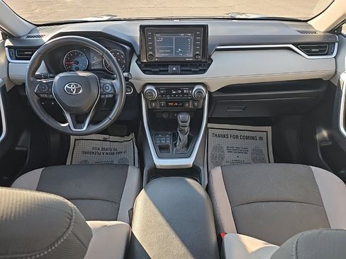 Used 2021 Toyota RAV4 XLE w/ Convenience Package image 23
