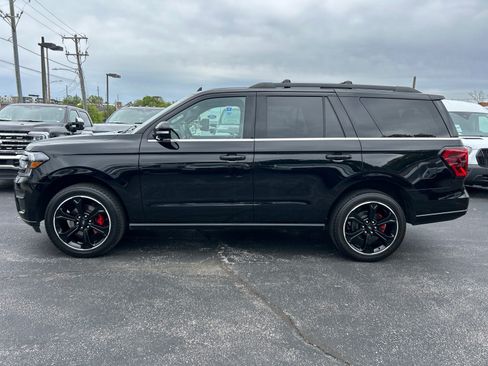 Certified 2022 Ford Expedition Limited AWD/4WD image 4