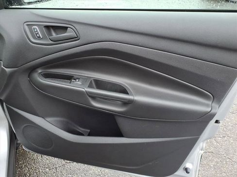 Used 2015 Ford Escape S image 13