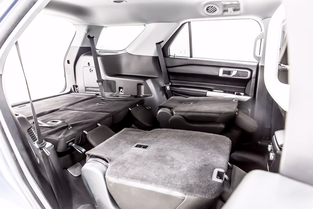 Used 2021 Ford Explorer XLT AWD/4WD image 37