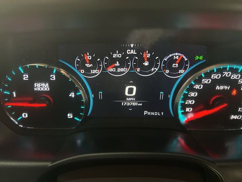 Used 2018 GMC Sierra 3500 Denali w/ Duramax Plus Package image 24