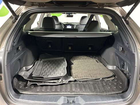 Used 2023 Subaru Outback Limited image 28