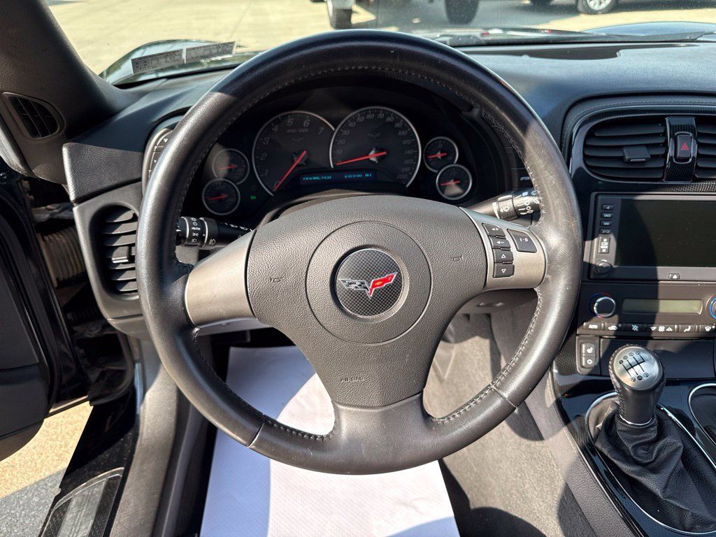 Used 2008 Chevrolet Corvette Coupe w/ Preferred Equipment Group RWD image 34