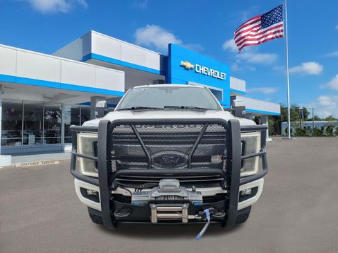 Used 2019 Ford F250 Lariat w/ Lariat Ultimate Package AWD/4WD image 7