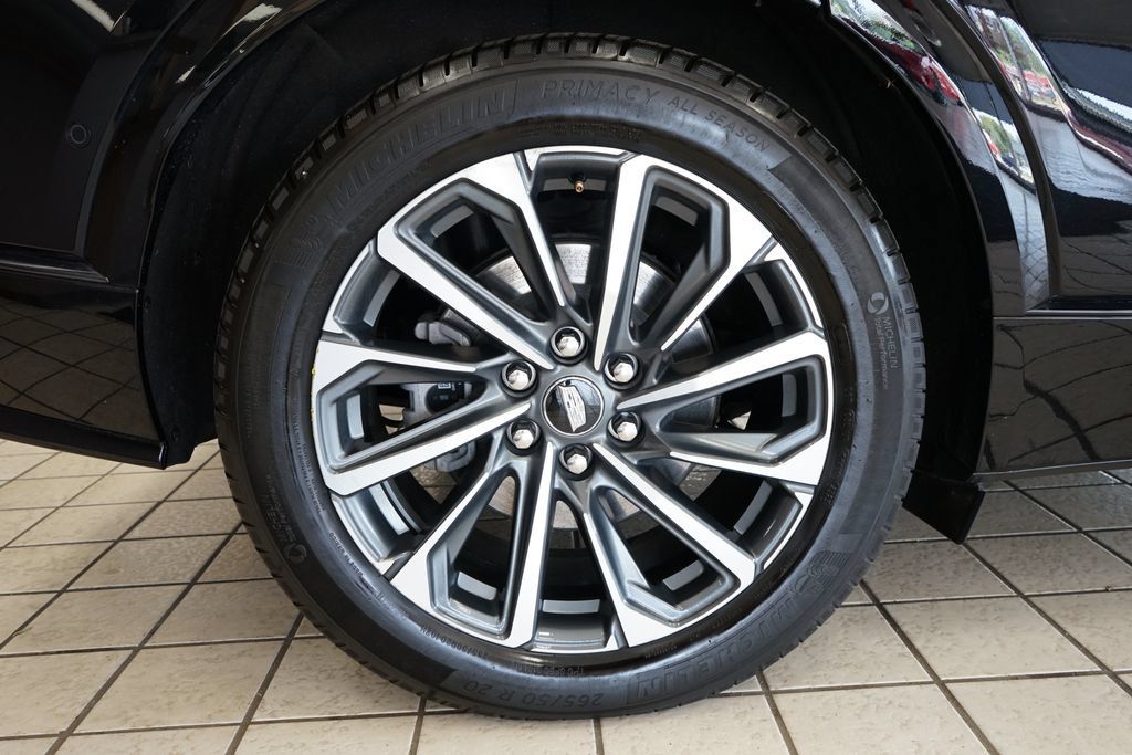 Used 2024 Cadillac Lyriq Sport w/ LPO, Floor Liner Package AWD/4WD image 65