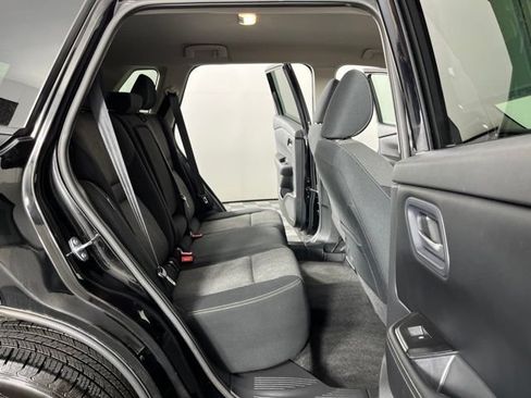 Used 2024 Nissan Rogue SV FWD image 46