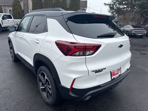 Used 2021 Chevrolet TrailBlazer RS image 12