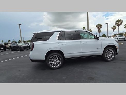 New 2026 Chevrolet Tahoe High Country AWD/4WD image 22