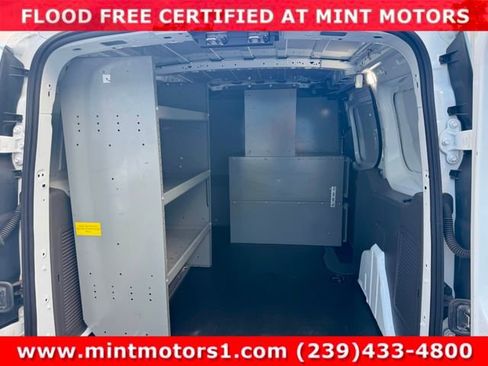 Used 2020 Ford Transit Connect XL image 25