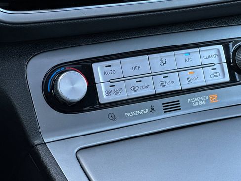 Used 2023 Hyundai Kona Limited w/ Cargo Package image 27