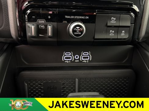 New 2026 RAM 1500 Big Horn AWD/4WD image 23