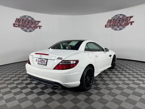 Used 2015 Mercedes-Benz SLK 250 image 13