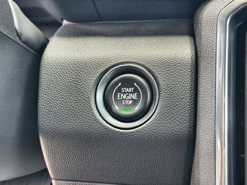 Certified 2026 GMC Acadia Elevation w/ Elevation Premium Package FWD image 16