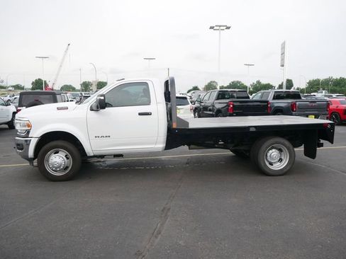 Used 2023 RAM 4500 SLT w/ Quick Order Package 27G SLT image 4