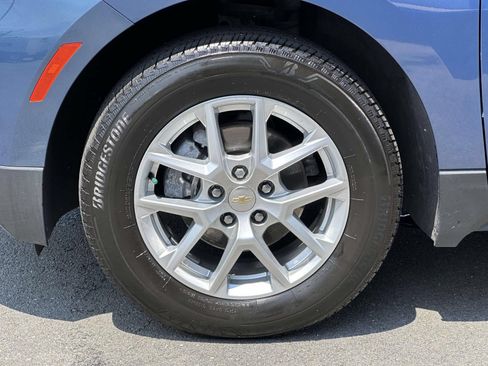 Certified 2024 Chevrolet Equinox LS w/ LS Convenience Package AWD/4WD image 7