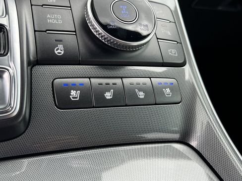 Used 2023 Hyundai Santa Fe Calligraphy AWD/4WD image 16