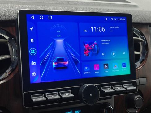 Used 2012 Ford F350 Lariat image 30