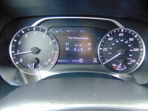 Used 2022 Nissan Frontier SV AWD/4WD image 40