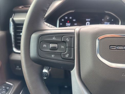 Used 2024 GMC Sierra 2500 Denali w/ Denali Reserve Package image 33