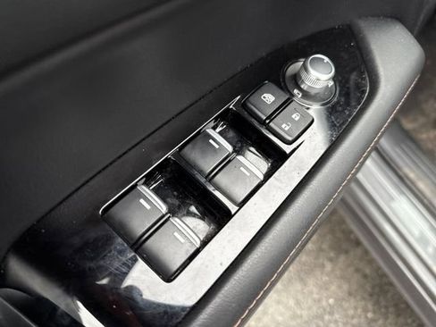 Used 2023 MAZDA CX-5 AWD 2.5 S w/ Premium Plus Pkg image 16