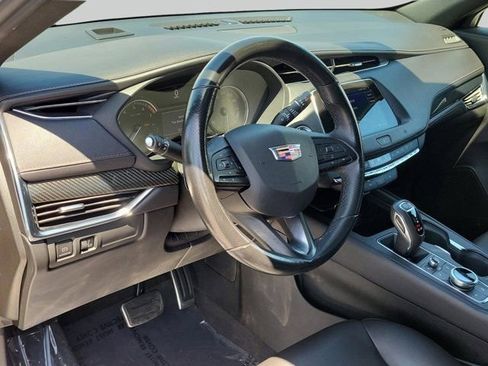 Used 2019 Cadillac XT4 Sport w/ Driver Awareness Package FWD image 10