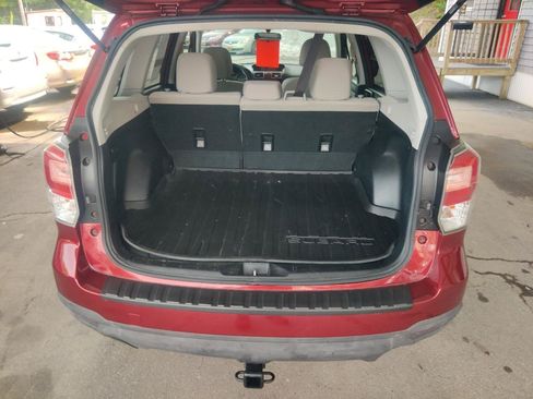 Used 2017 Subaru Forester 2.5i Premium AWD/4WD image 14