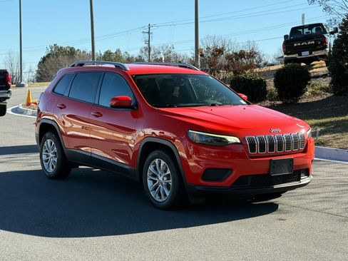 Used 2021 Jeep Cherokee Latitude image 7