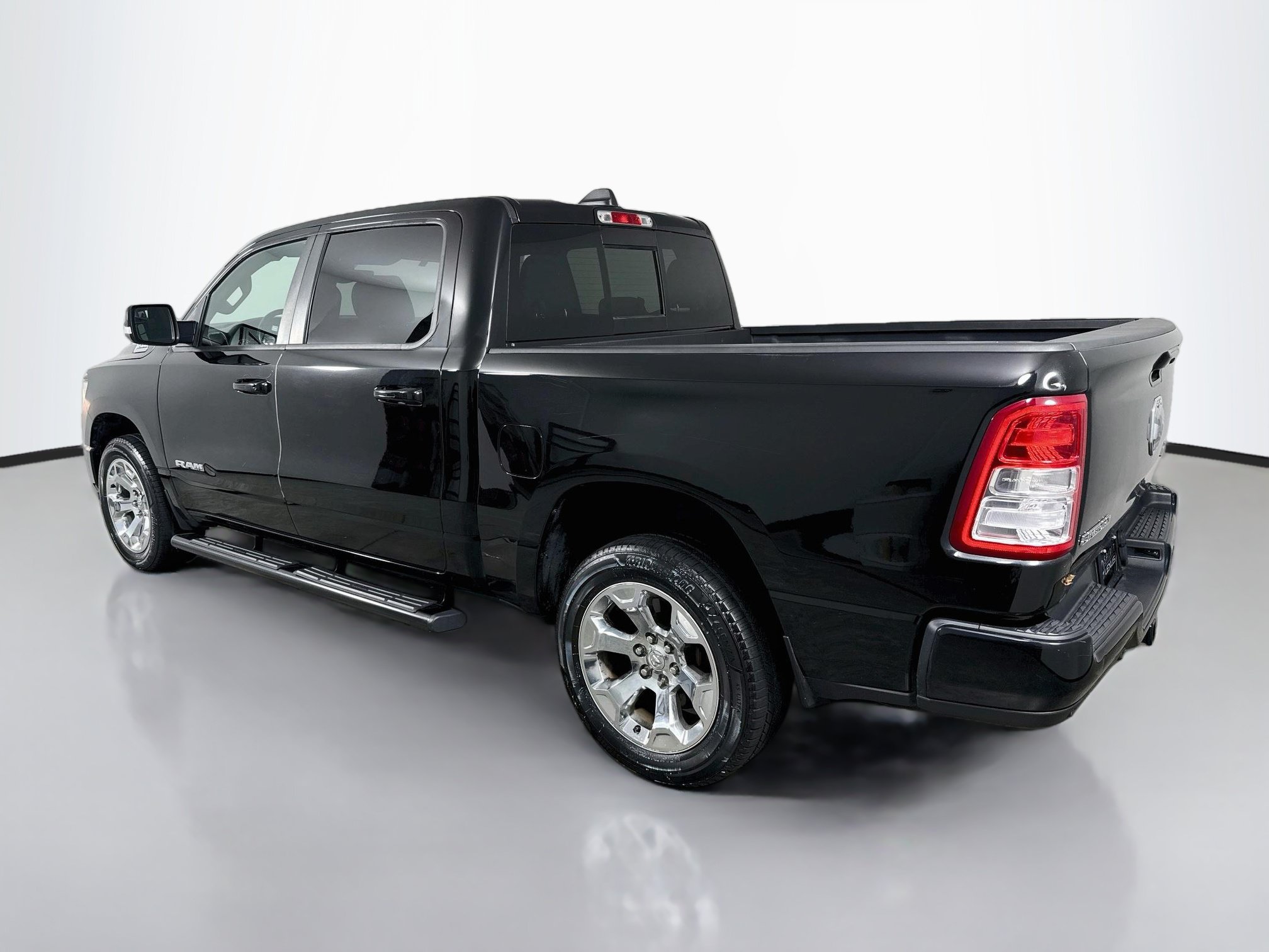 Used 2019 RAM 1500 Big Horn AWD/4WD image 5