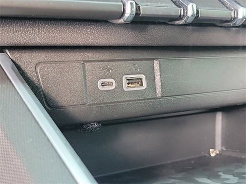 Used 2024 Chevrolet Colorado Trail Boss w/ Advanced Trailering Package image 28