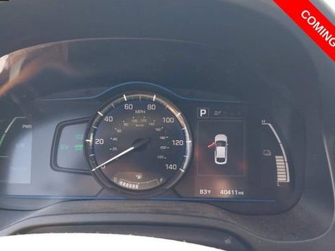 Used 2018 Hyundai Ioniq Blue FWD image 7