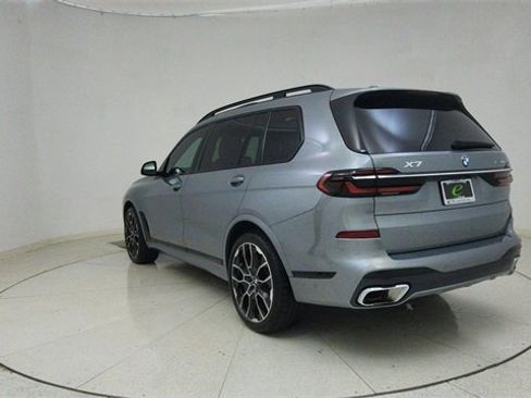 Used 2023 BMW X7 xDrive40i w/ M Sport Package image 76