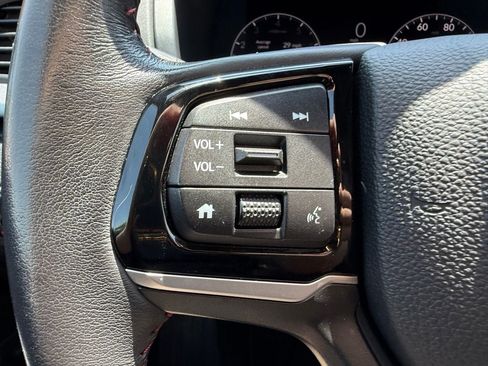 Used 2025 Honda Odyssey Sport-L image 16