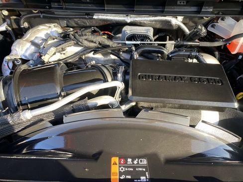 Used 2024 GMC Sierra 2500 Denali w/ Denali Reserve Package image 31