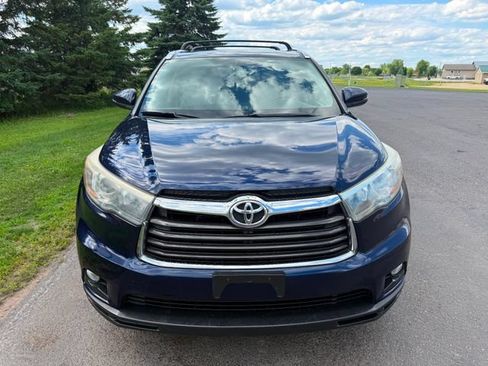 Used 2015 Toyota Highlander XLE AWD/4WD image 5