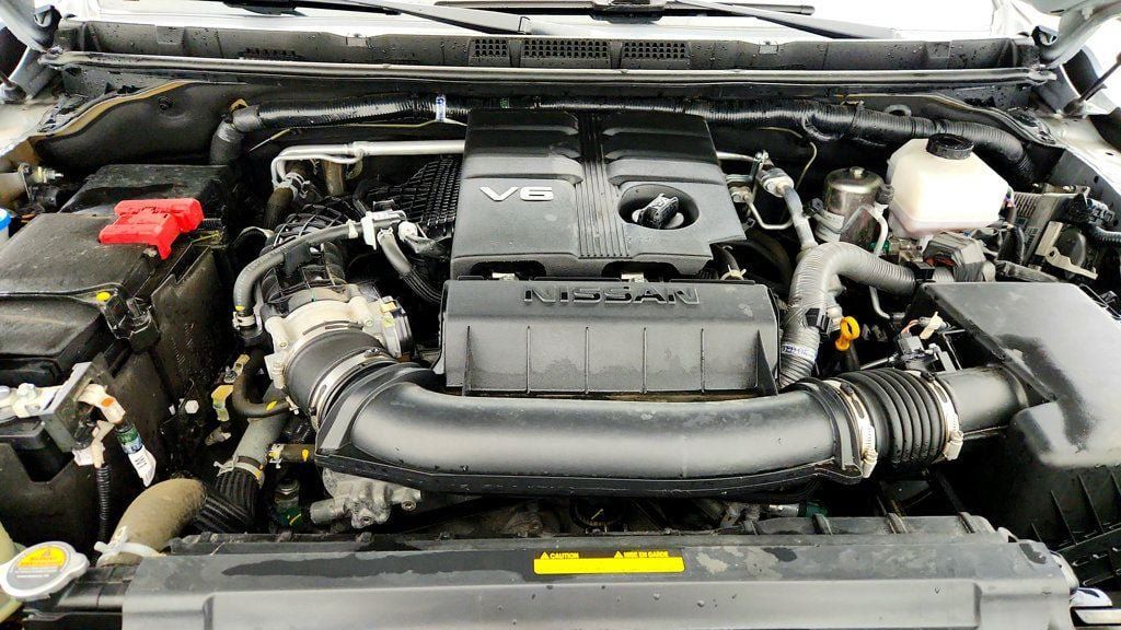 Used 2023 Nissan Frontier PRO-4X w/ Pro Convenience Package AWD/4WD image 27