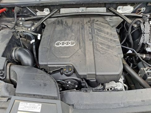 Used 2023 Audi Q5 2.0T Premium w/ Convenience Package AWD/4WD image 29