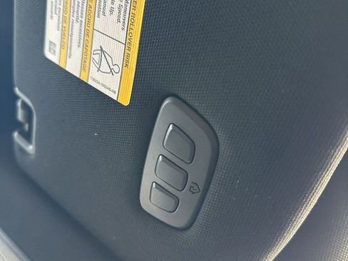 Used 2021 Ford F150 Lariat w/ Equipment Group 502A High image 31