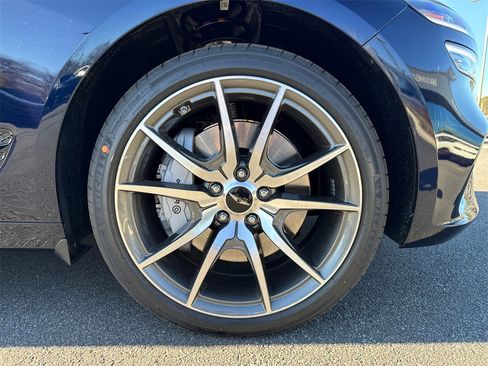 New 2026 Genesis G70 2.5T Prestige image 12