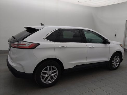 Used 2024 Ford Edge SEL image 10