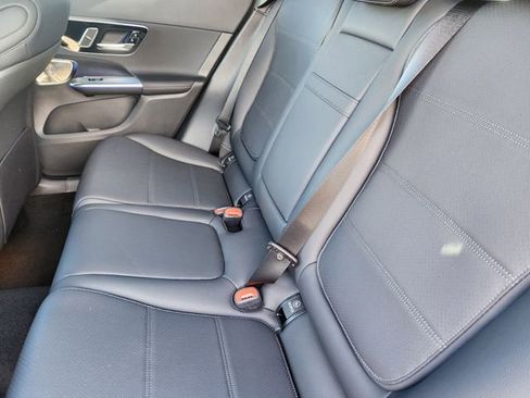 New 2026 Mercedes-Benz GLC 300 4MATIC image 12