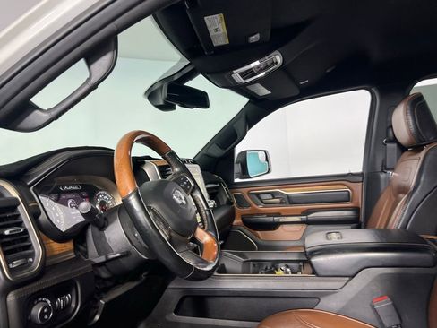 Used 2019 RAM 1500 Limited image 21