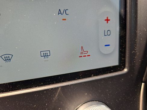 Certified 2023 Ford Edge SEL image 31