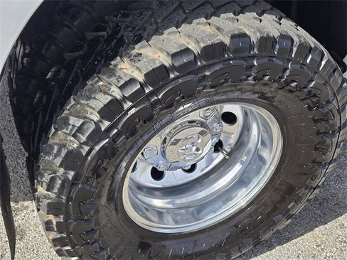 Used 2021 RAM 3500 Laramie w/ Safety Group B image 9