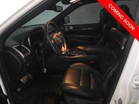 Used 2018 Jeep Grand Cherokee Trailhawk w/ Trailhawk Luxury Group image 7