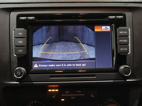 Used 2015 Volkswagen Jetta SE image 26