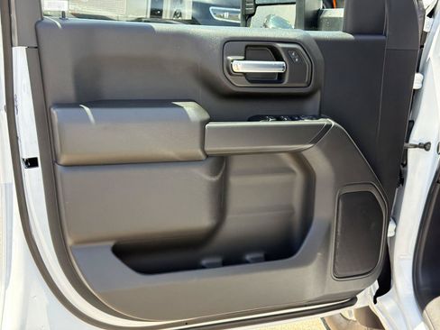 New 2026 GMC Sierra 2500 Pro w/ Convenience Package AWD/4WD image 17