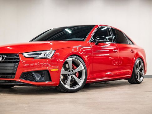 Used 2019 Audi S4 Premium Plus w/ Premium Plus Package AWD/4WD image 22