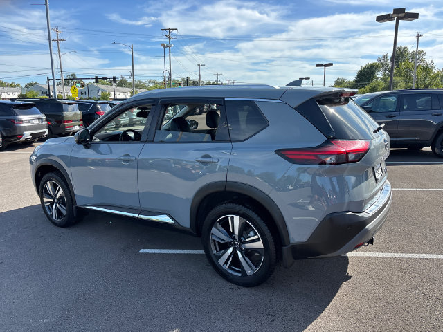 Used 2021 Nissan Rogue SL w/ Premium Package AWD/4WD image 8