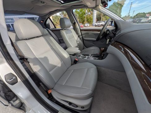 Used 2004 BMW 330i 330i Sedan 4D image 7